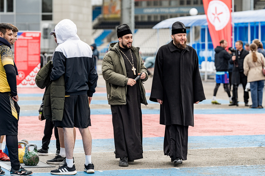 I турнир по мини-футболу на кубок архиепископа Подольского и Люберецкого Аксия на стадионе «Труд» города Подольска